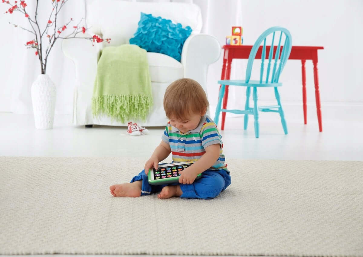 FISHER-PRICE tablet interaktywny J.NIEMIECKI "O