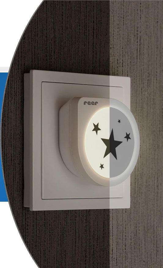 REER NightGuide Star LED éjszakai fény konnektorba, sötétedésérzékelővel