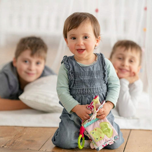 FEHN książeczka sensoryczna z lusterkiem ZAWIESZKA – zdjęcie produktu 2