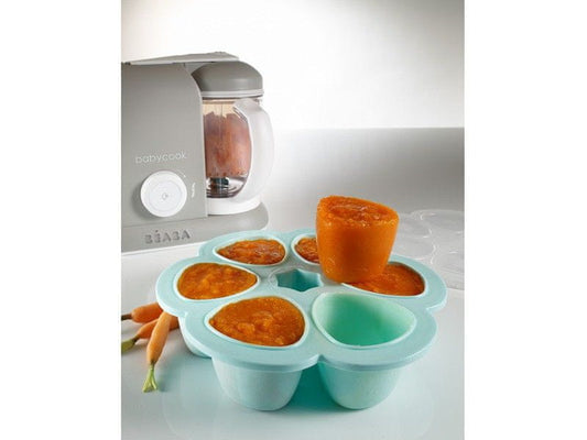 BEABA silicone container with lid