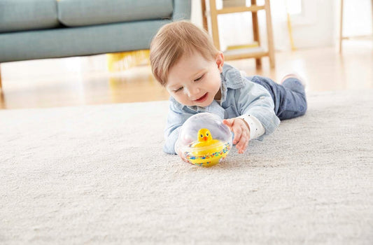 FISHER-PRICE DVH21 kula z kaczuszką do raczkowania 10 cm – zdjęcie produktu 2