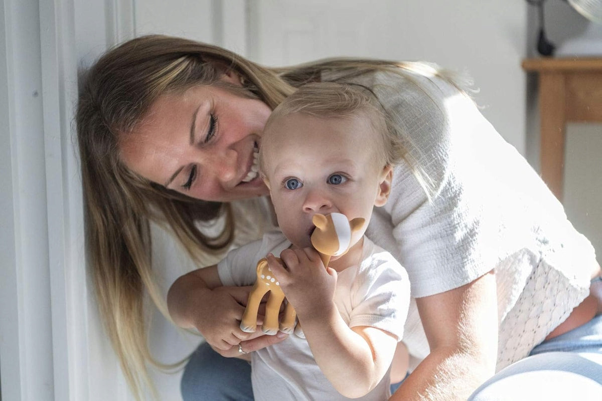 SOPHIE de GIRAF rubberen bijtspeeltje met pieper 15,5 cm JELONEK FANFAN