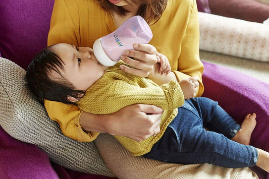 PHILIPS AVENT SCD301/03 újszülött kezdőcsomag 1