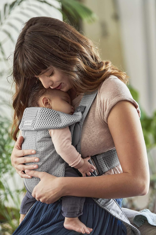 BABYBJORN MINI ergonomikus babahordozó 3–11 kg AIRY MESH