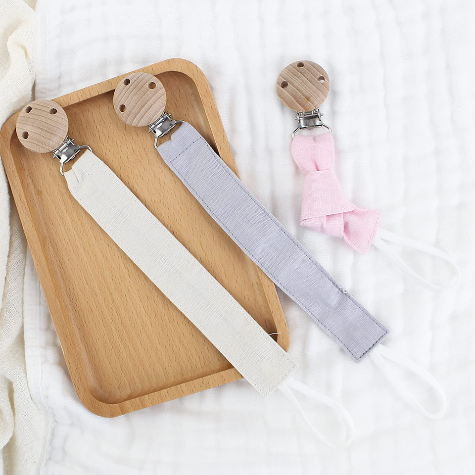 RUBYdummy chain 3 piecesage 0 +colours beige, pink, greydimensions shown in one of the photosmaterials cotton