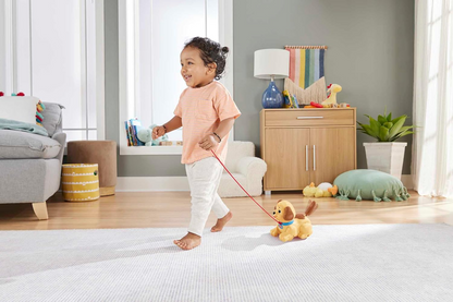 FISHER-PRICE Lil' Snoopy piesek do ciągnięcia 12 m+