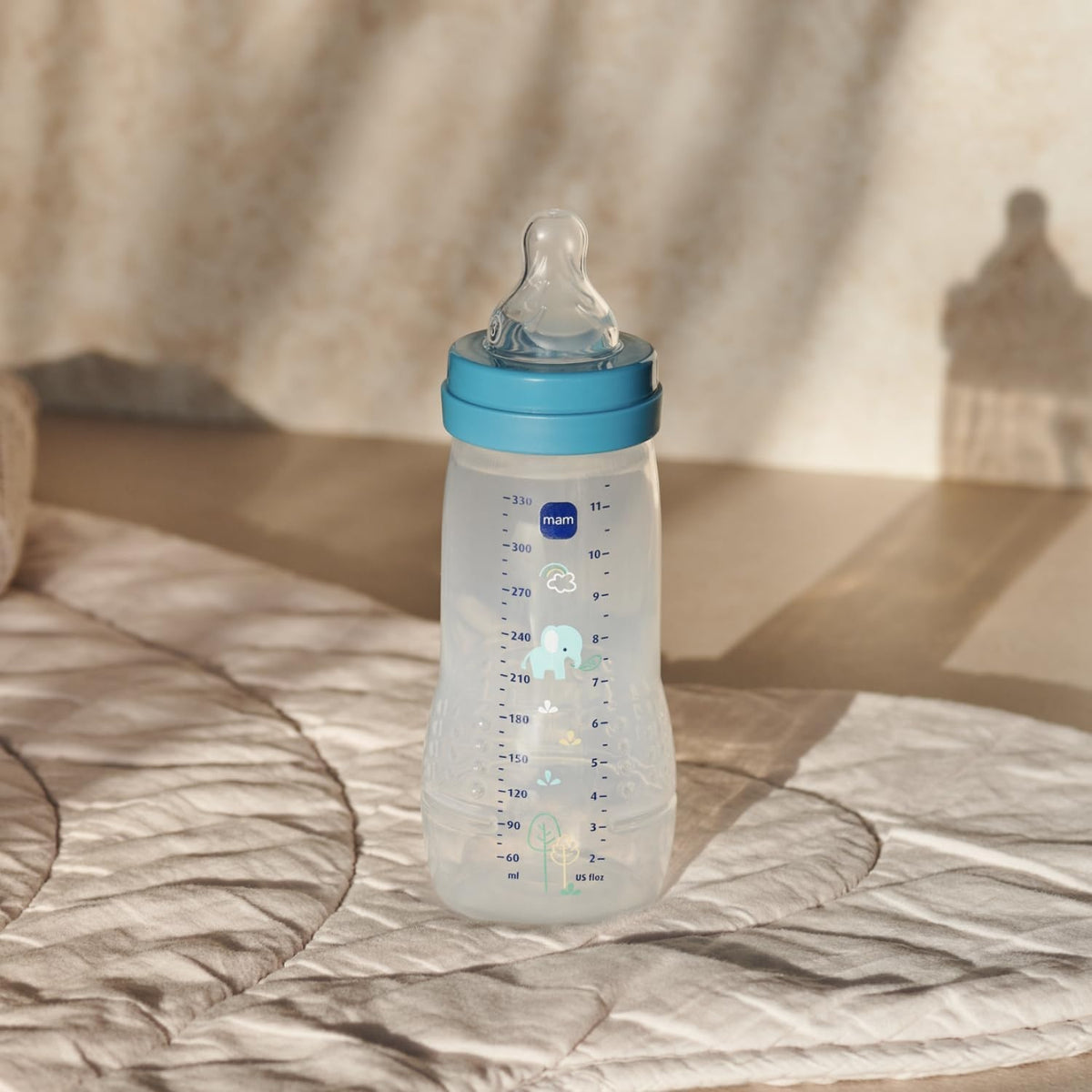 MAM Easy Active biberon 330 ml 6 luni+ tetină 4 debit foarte rapid ELEFANT