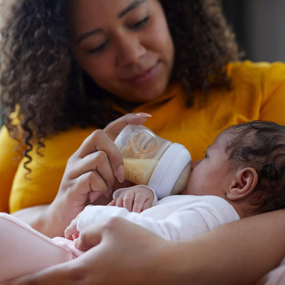 PHILIPS AVENT Natural Response set de 4 biberoane, tetină și perie