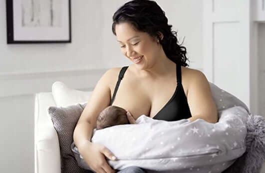 MEDELA top z biustonoszem do karmienia XL czarny, wygodny top do karmienia i odpoczynku w domu