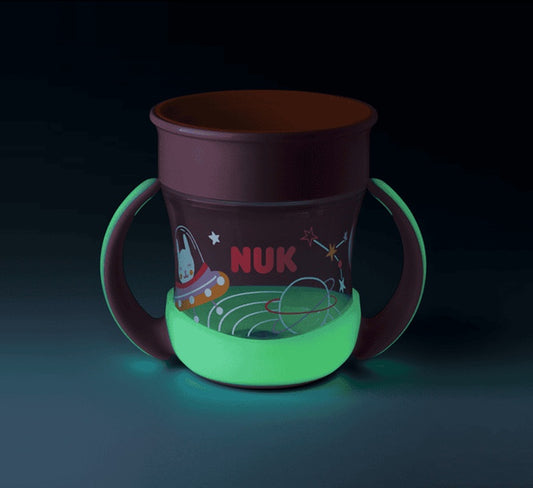 NUK Mini Magic Cup kubek niekapek 360° 160 ml 6 m+ świecący w ciemności – zdjęcie produktu 2