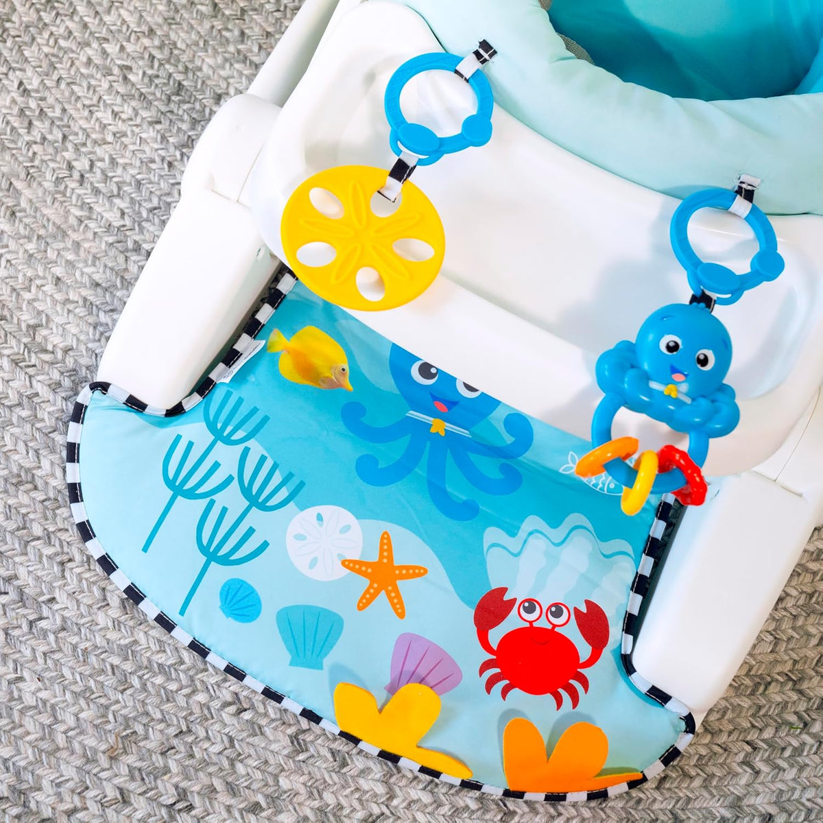 Baby Einstein Sea of Support scaun 2în1 cu măsuță detașabilă 4 luni+