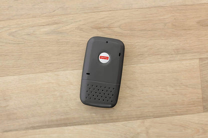 FISHER-PRICE smartfon interaktywny J.NIEMIECKI, tył zabawki dla dzieci, stan powystawowy