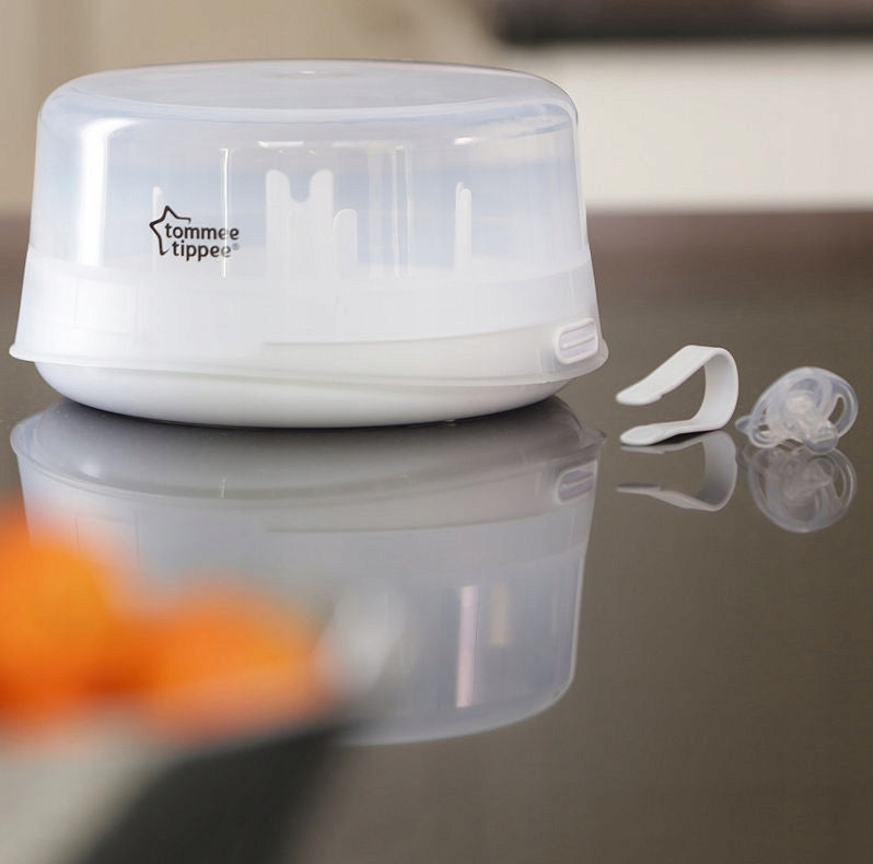 TOMMEE TIPPEE sterylizator + szczypce i smoczek, mikrofalowy sterylizator biały z akcesoriami