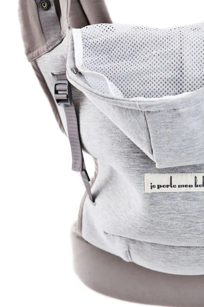 LOVE RADIUS ergonomikus hordozó kapucnival HOODIE CARRIER