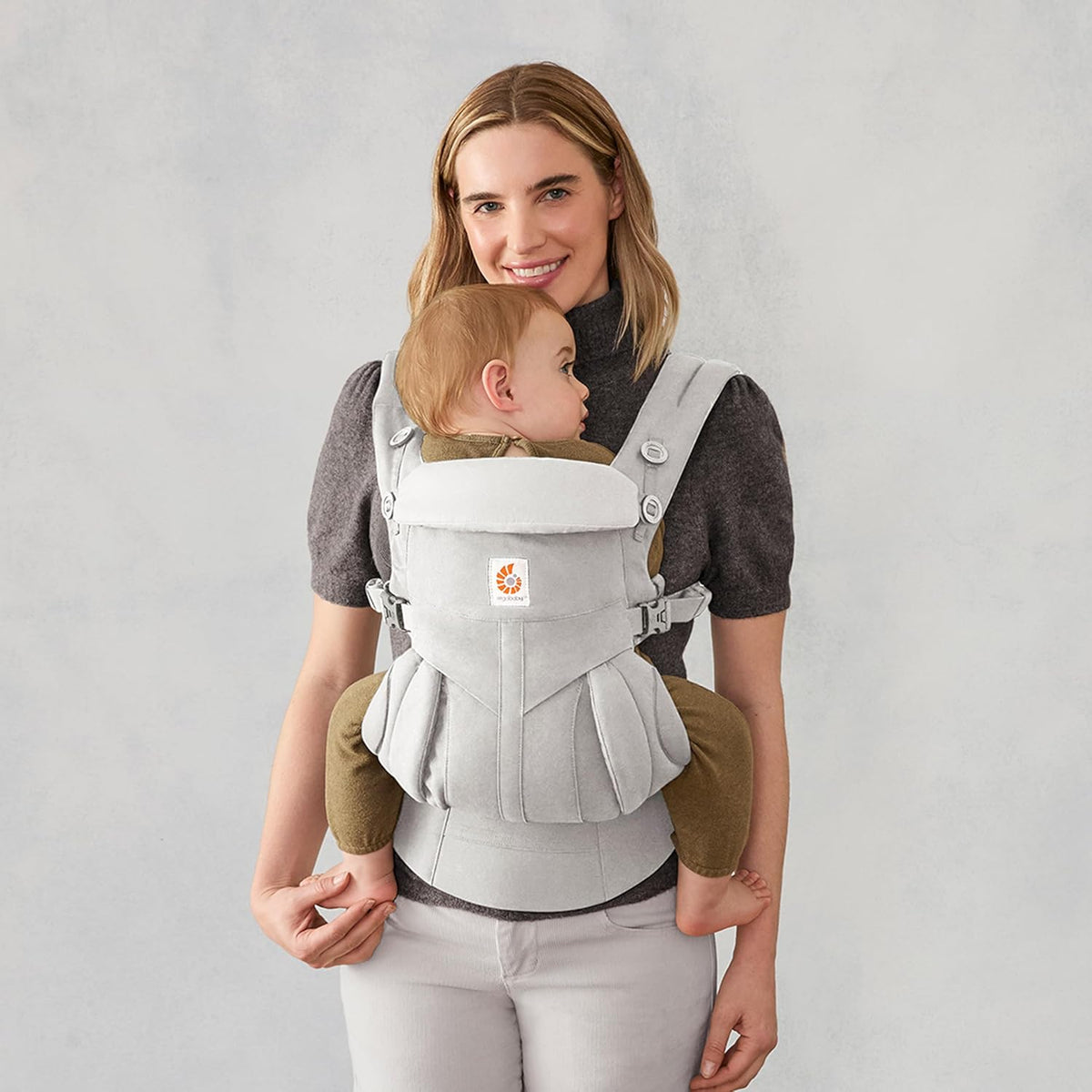 ERGOBABY OMNI 360 ergonomikus hordozó 3,2-20,4 kg