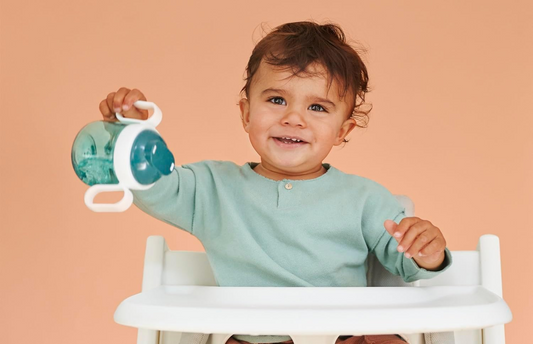 MEPAL Sippy Cup netečúci pohár s obojstranným náustkom 200 ml 6 m+