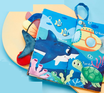 HAHALAND Marine Animals książeczka sensoryczna ZAWIESZKA 12,5 x 22 cm