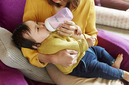 PHILIPS AVENT SCD301/03 zestaw dla noworodków 1, różowa butelka dla niemowlęcia podczas karmienia