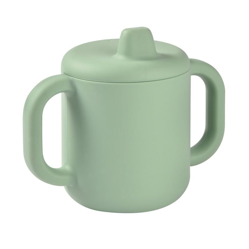 Zielony kubek Béaba Sage Green z pokrywką z ustnikiem, pokazany pod kątem.