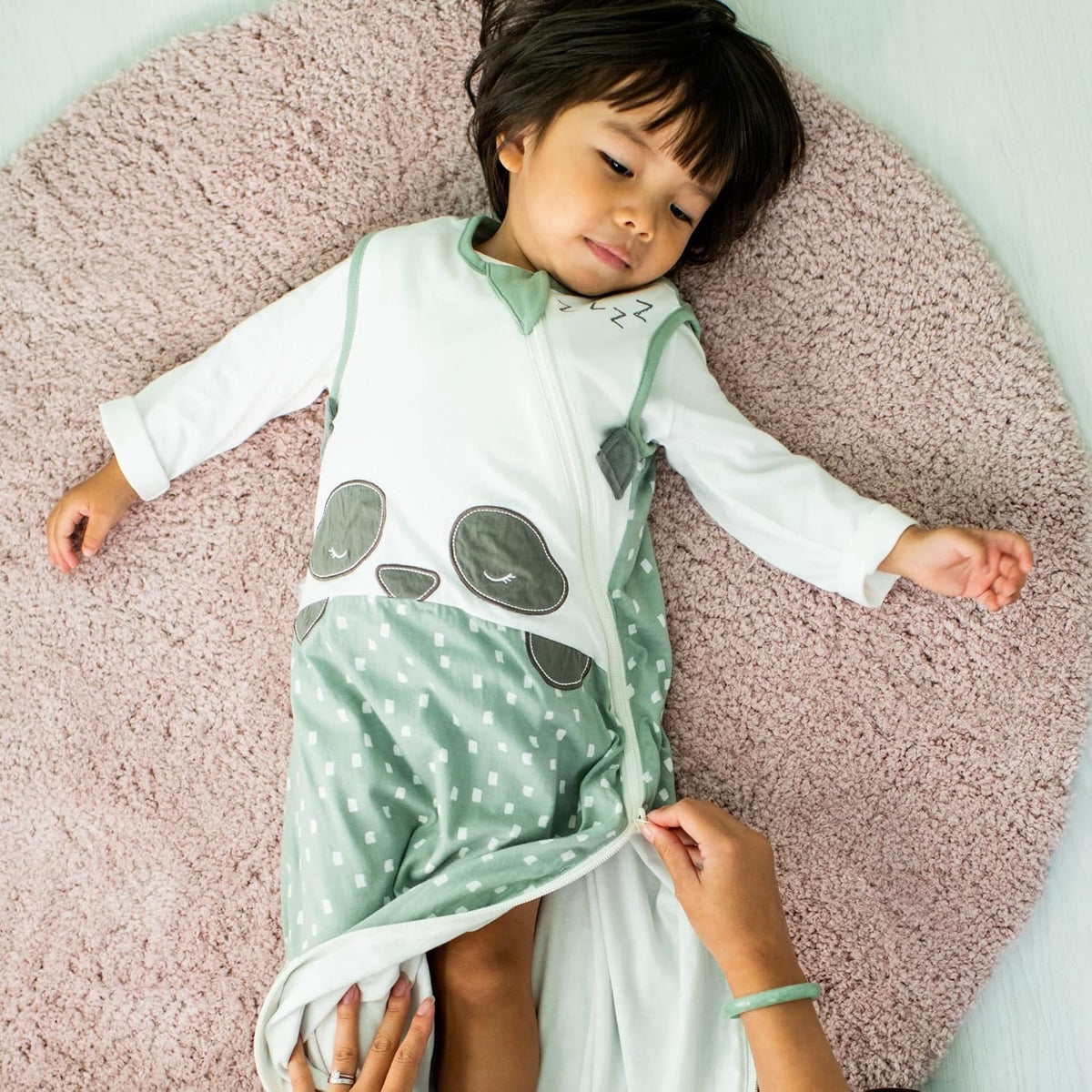 Tommee Tippee Original Grobag Sleeping Pip – dziecko w śpiworku