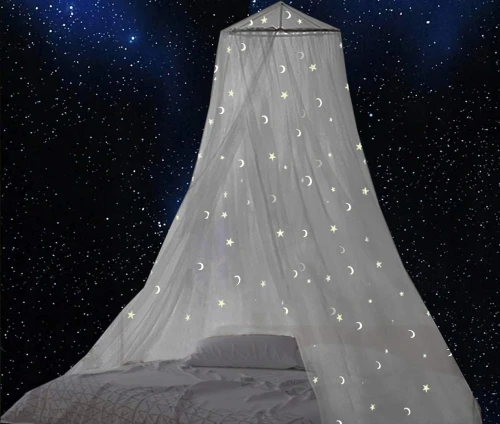 GLOW BED moskitiera do łóżeczka, baldachimu z fluorescencyjnymi gwiazdkami "O