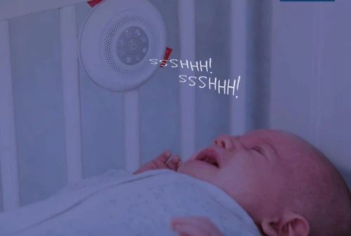 ZAZU Suzy kompaktowy przenośny uspokajacz dla dzieci z pozytywką 6 dźwięków "N
