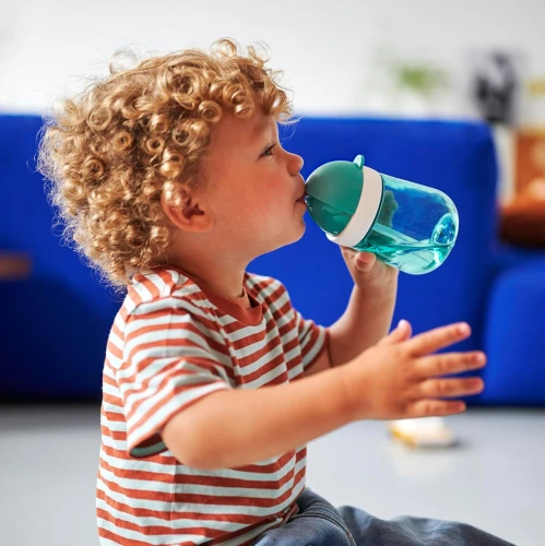MEPAL Mio kubek niekapek ze słomką  9 m+ 300 ml