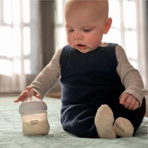 PHILIPS AVENT Natural Response zestaw 4 butelki smoczek szczotka "N